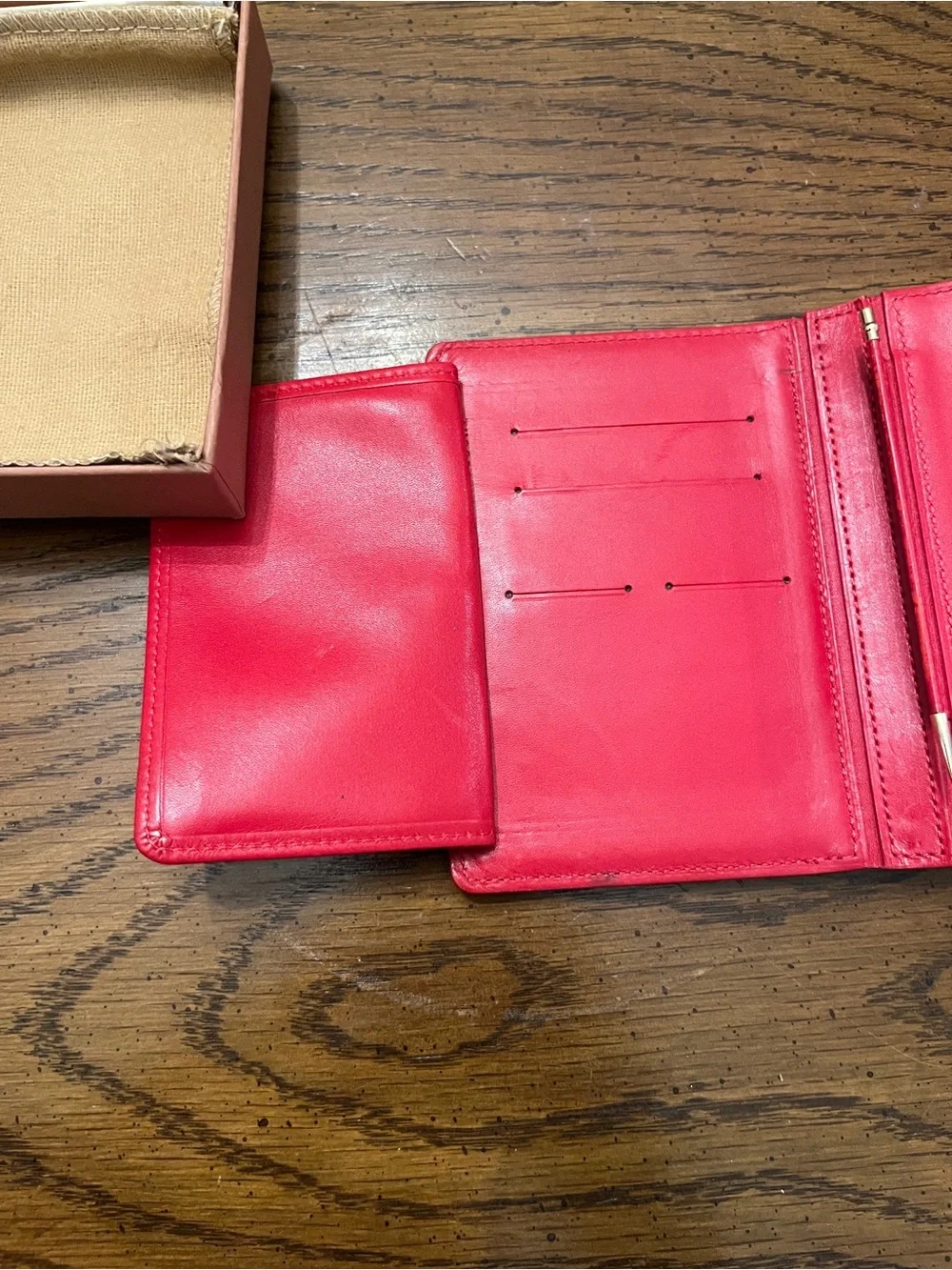 Louis Vuitton Red Vintage Monogram Vernis Palm Pilot Cover